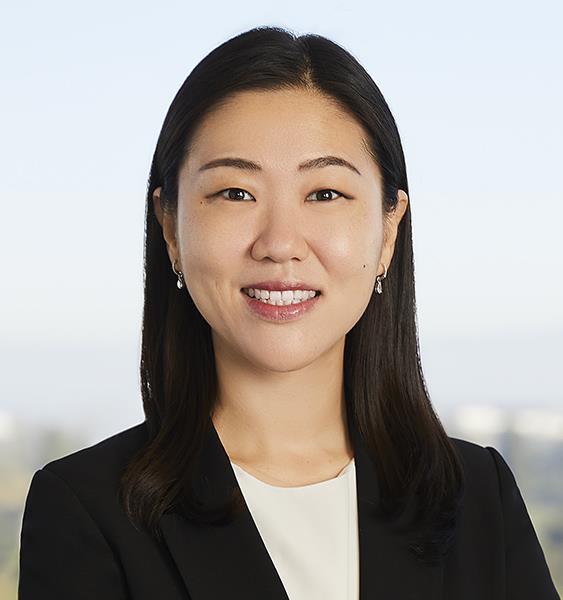 Hyo Jin (Julie) Jeong