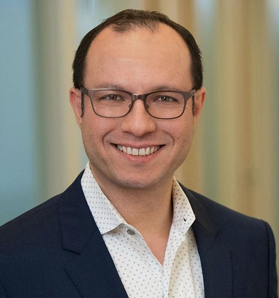 Ken D. Kumayama